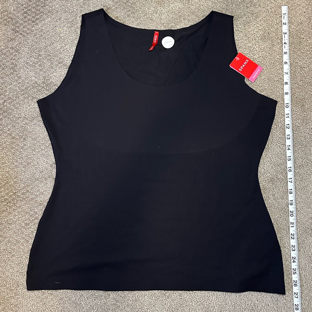 COPY - NWT Spanx Smoothing Tank
